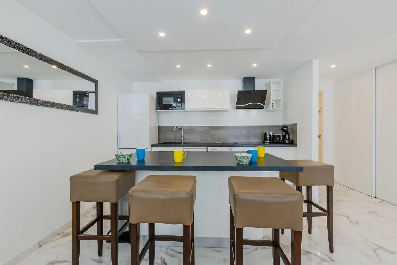 Apartmán 90M On The Croisette With Terrace & Sea View Cannes